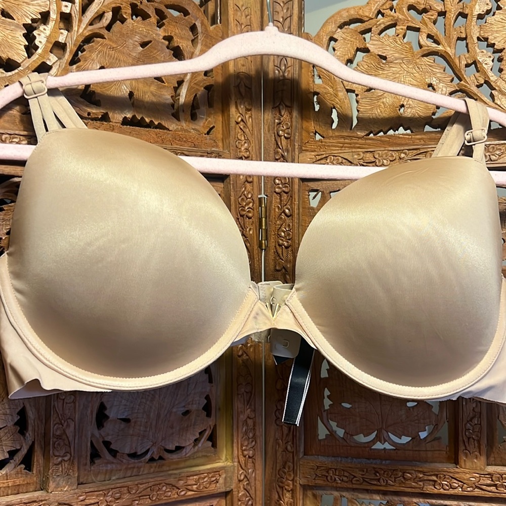 Victoria’s Secret Push up bra size 38D